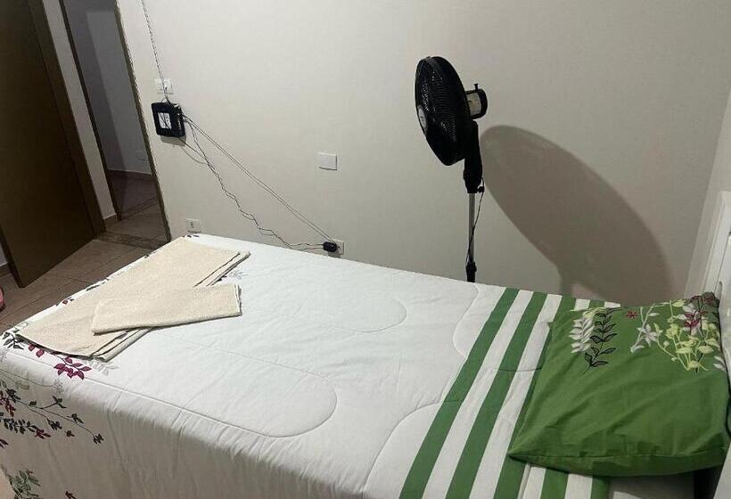 Hostel Jotaaa F