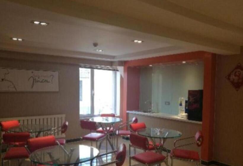 בית מלון כפרי 7 Days Premium Hohhot Hailiang Square