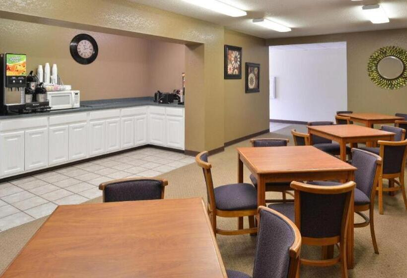 فندق Americas Best Value Inn Smackover