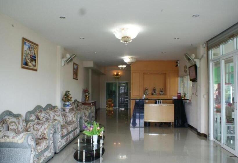 בית מלון כפרי Crystal Place Buayai