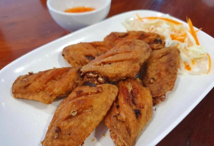 호텔 Huen Fai Mae Jampee