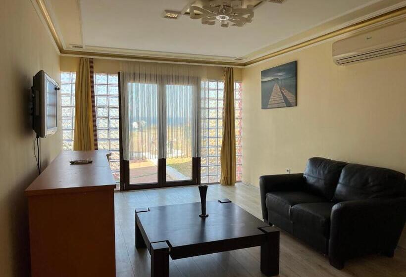 فندق Mavi̇ Su Turi̇zm Tarim Hayvancilik İnş.san. Ve Ti̇c.ltd.şti̇