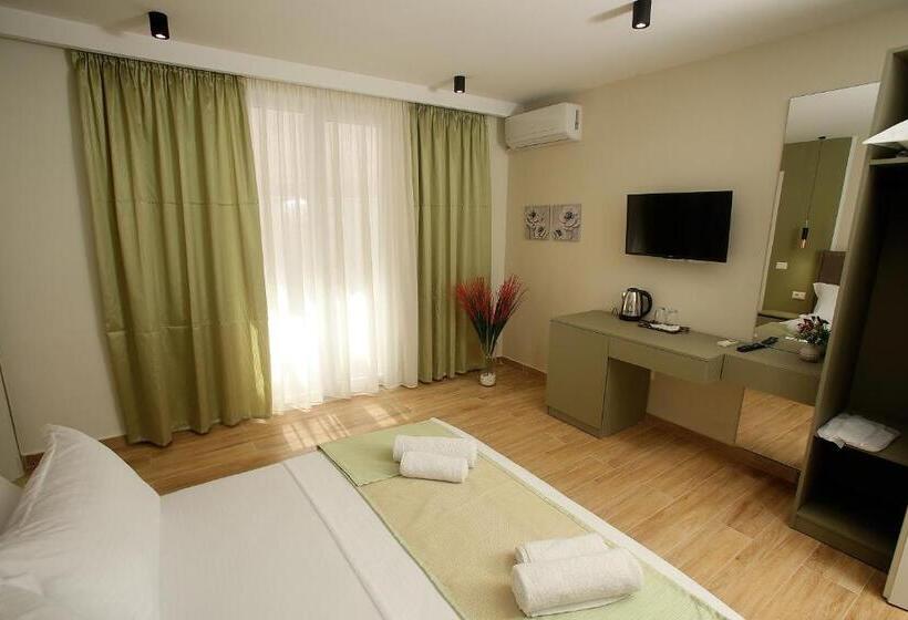 هتل Villa Ata