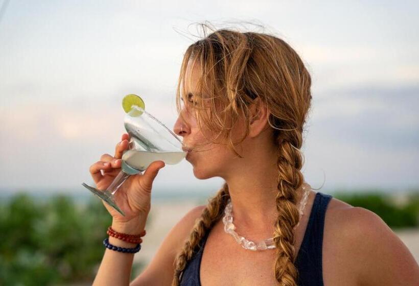 هتل Watu Kite House