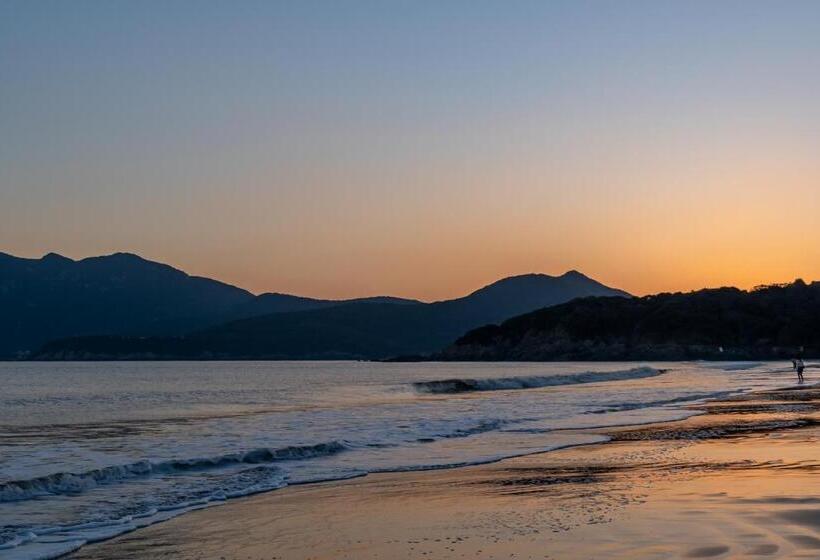 هتل Zhoushan Poly Senbo Nature Park & Resort