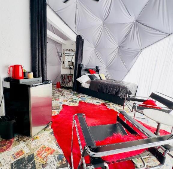 منتجع Daydreamer Domes