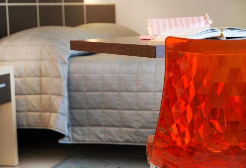 هتل Garni Corallo