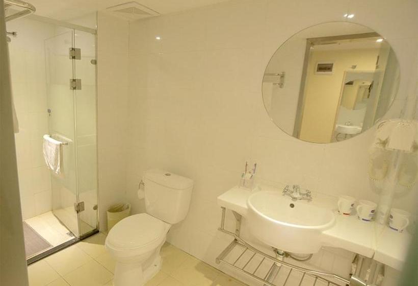 בית מלון כפרי Hanting Express Shaoguan Xi He Coach Terminal