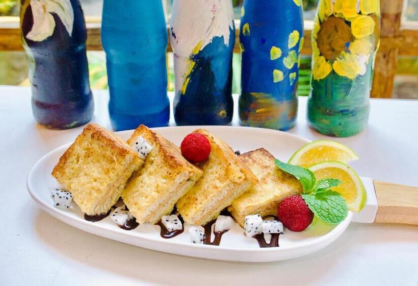 The Cloudland International Youth Hostel Close To The City Center,15 Min Walks To The Subway, Close