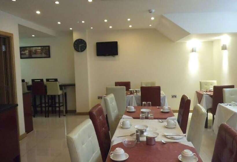 Regency Hotel Parkside