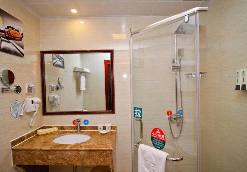 Отель Greentree Inn Anhui Lu An Huoshan County Government Carservice City Business