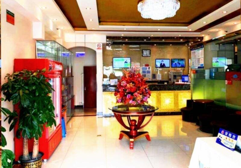 호텔 Greentree Inn Beijing Chaoyang Beiyuan Beijing Meeting Center Express