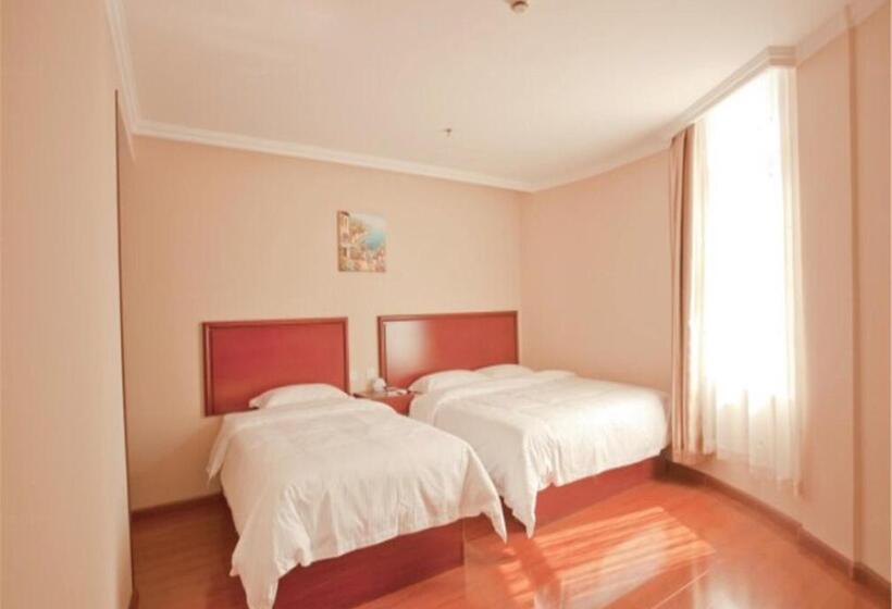 בית מלון כפרי Greentree Inn Liaoning Dalian Railway Station South Shengli Square Express