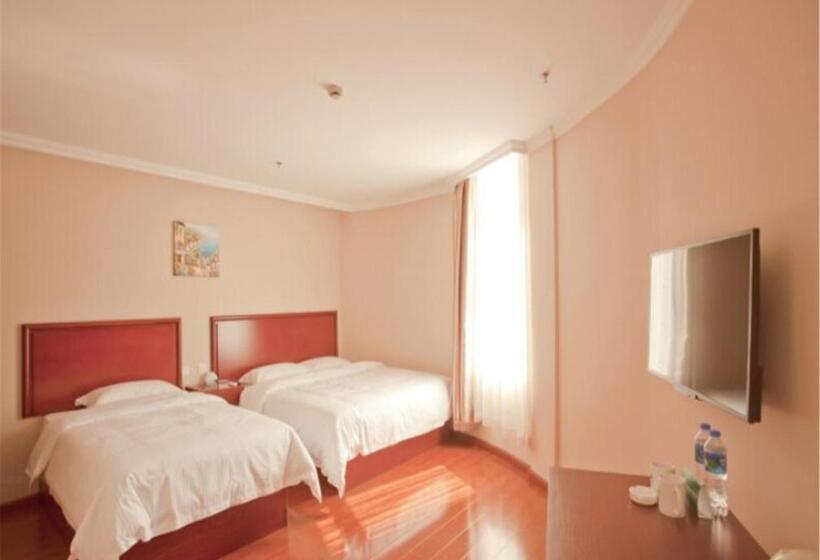 בית מלון כפרי Greentree Inn Liaoning Dalian Railway Station South Shengli Square Express