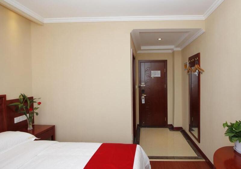 ホテル Greentree Inn Shandong Rizhao Bus Station Fuhai Road Express