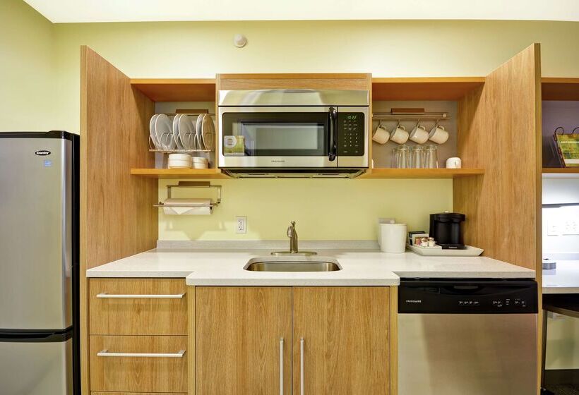 هتل Home2 Suites By Hilton Rapid City