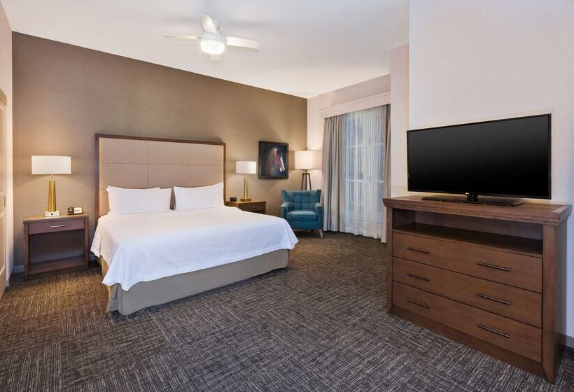 هتل Homewood Suites By Hilton Saratoga Springs