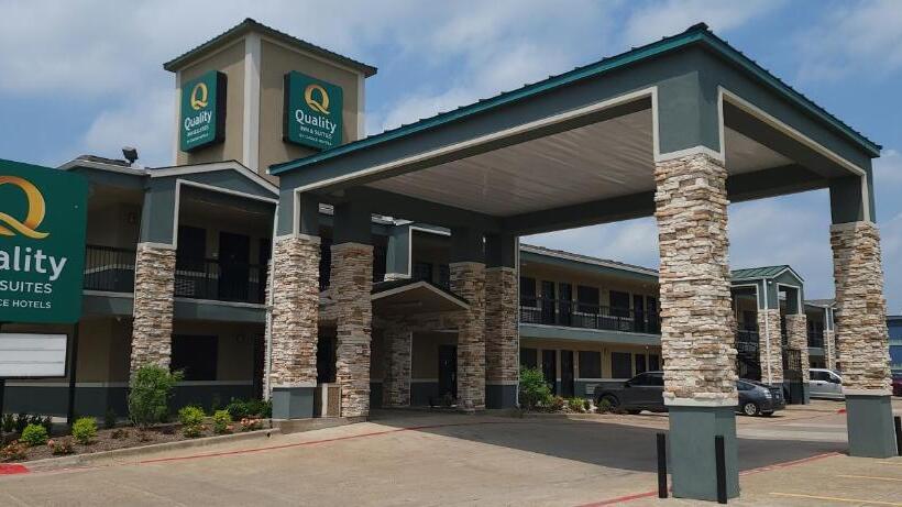 בית מלון כפרי Quality Inn & Suites Garland   East Dallas