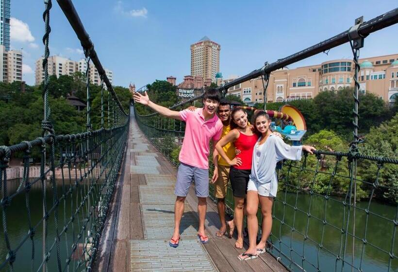 هتل Sunway Lagoon