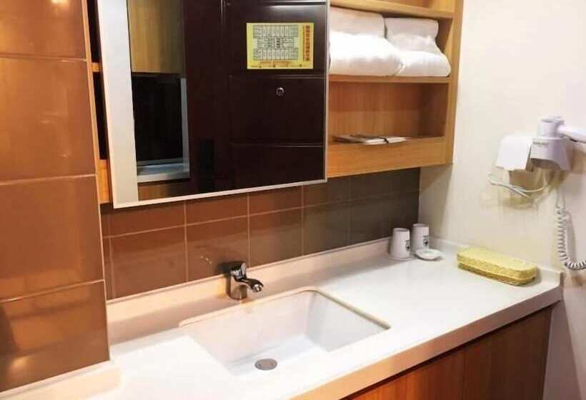 בית מלון כפרי Greentree Inn Chengdu Hightech Development West Zone Shidai Tian Street Express