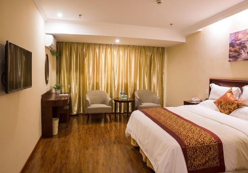 ホテル Greentree Inn Jiangsu Suzhou Changshu Fuchunjiang International Qipeicheng Road Express