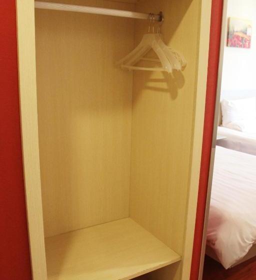 בית מלון כפרי Hanting Express Chengdu Jinniu Wanda Branch