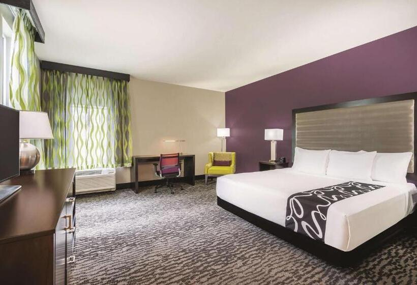 בית מלון כפרי La Quinta By Wyndham Clifton Park