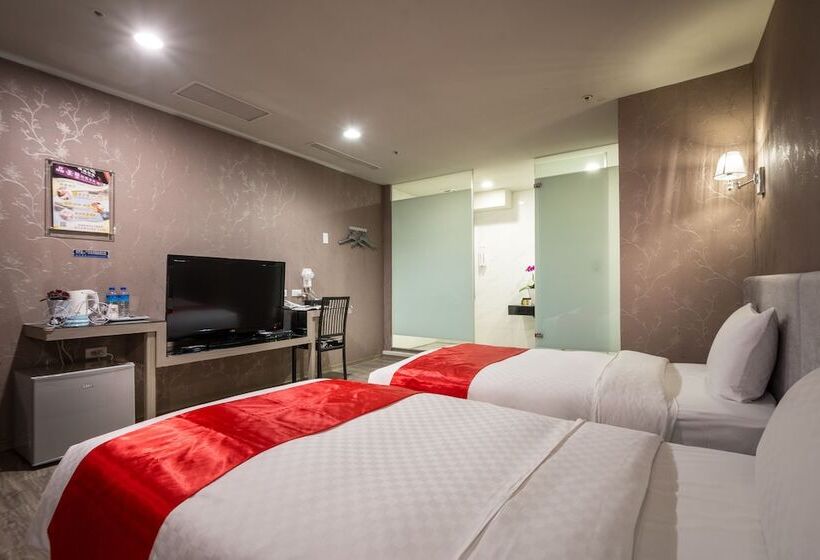 هتل 慶城商旅urbanone