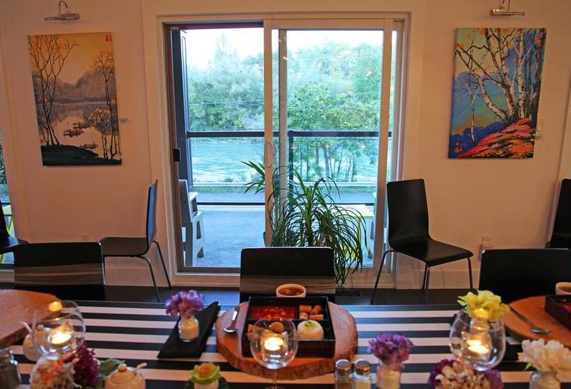 住宿加早餐  Lily's House On The 12