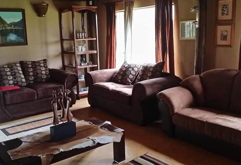 Chakira Lodge