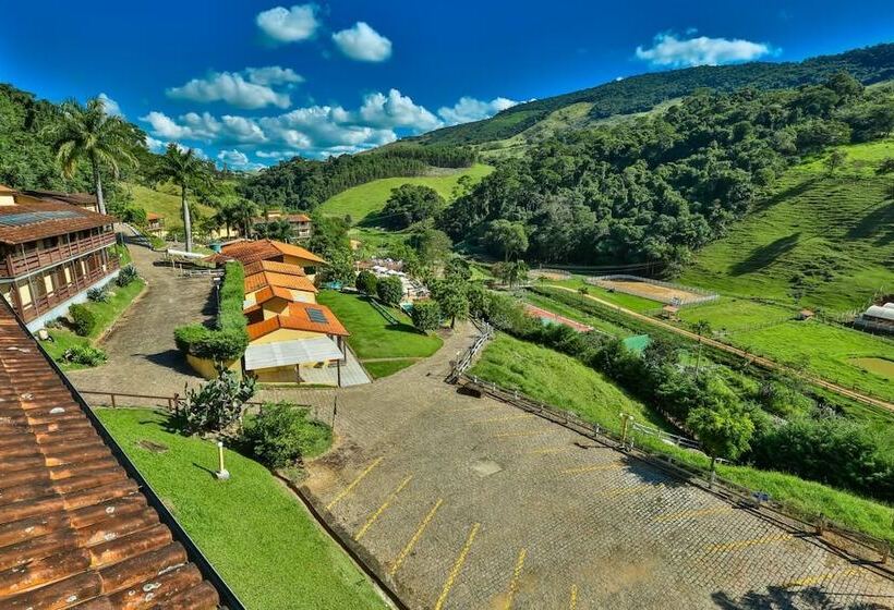 فندق Fazenda Village Montana