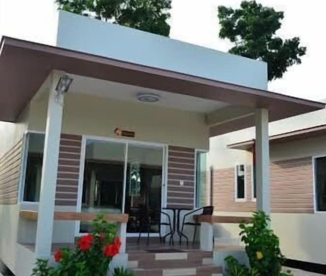 هتل Pleai Ta Lea Resort
