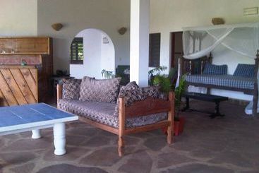 Bed and Breakfast Stawi House