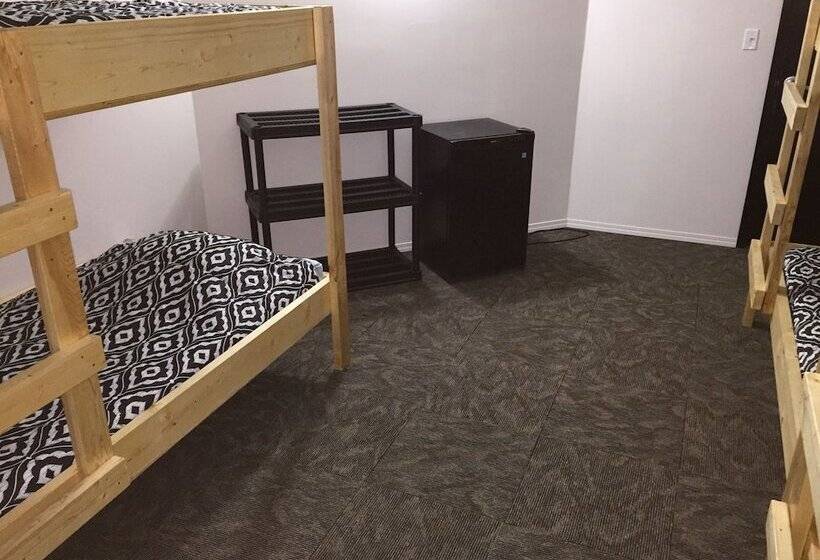 Invermere Hostel