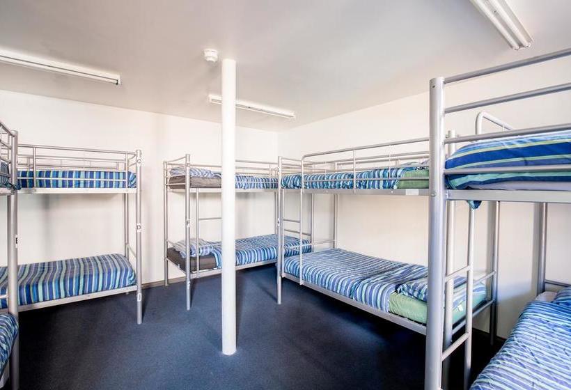 هاستل The Nook Backpackers