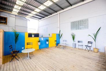 هاستل The Nook Backpackers