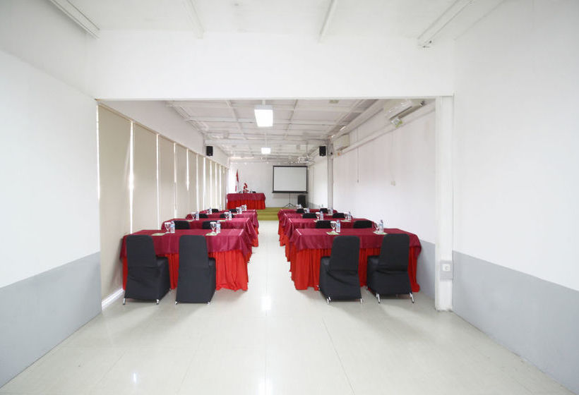 Hotel Airy Pangkal Pinang Aleksander 1 Bangka