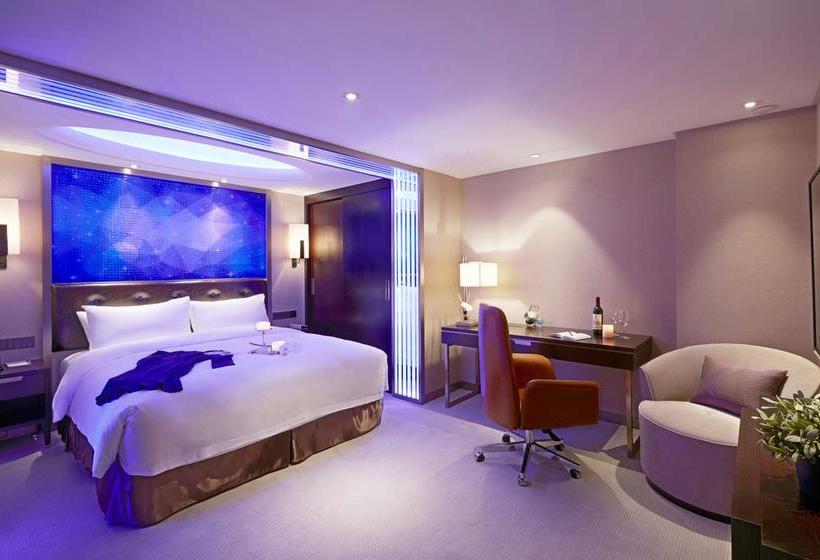 ホテル Imperial Dragon Bay Purejoy