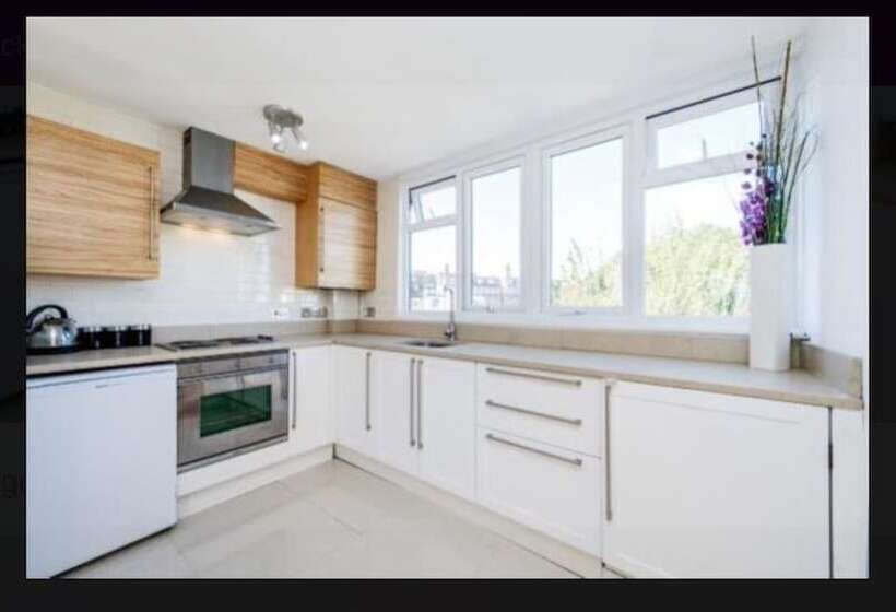 Kensington Olympia Apartments