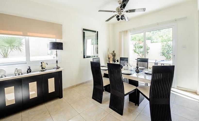 Oceanview Luxury Villa 045