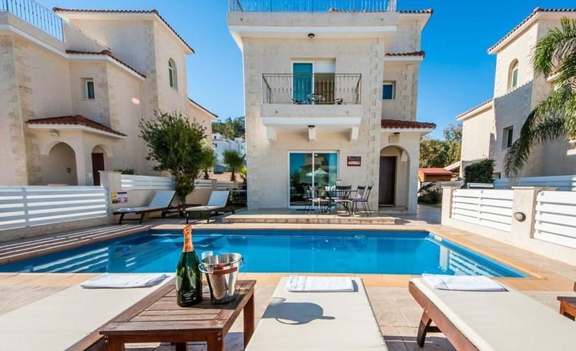Oceanview Luxury Villa 045