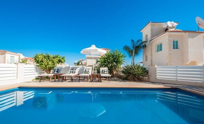 Oceanview Luxury Villa 045