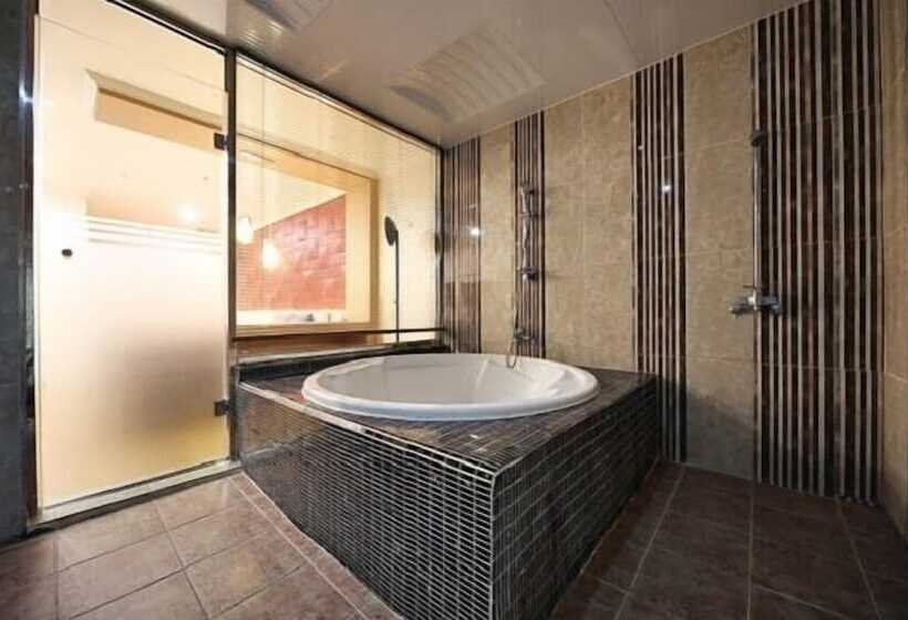 Hotel Central