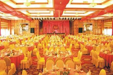 Fotos del hotel Fangzhong Sunshine:  8