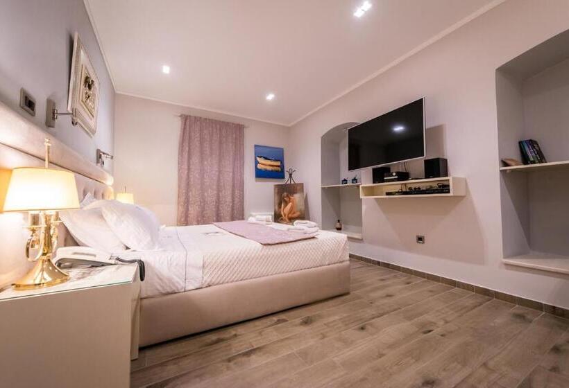 هتل Fiscardonna Luxury Suites