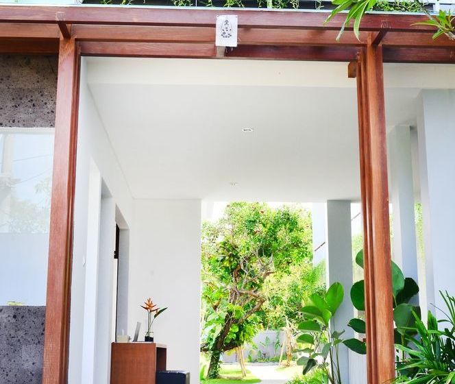 Fotos del hotel Harmony Beach Suite:  2
