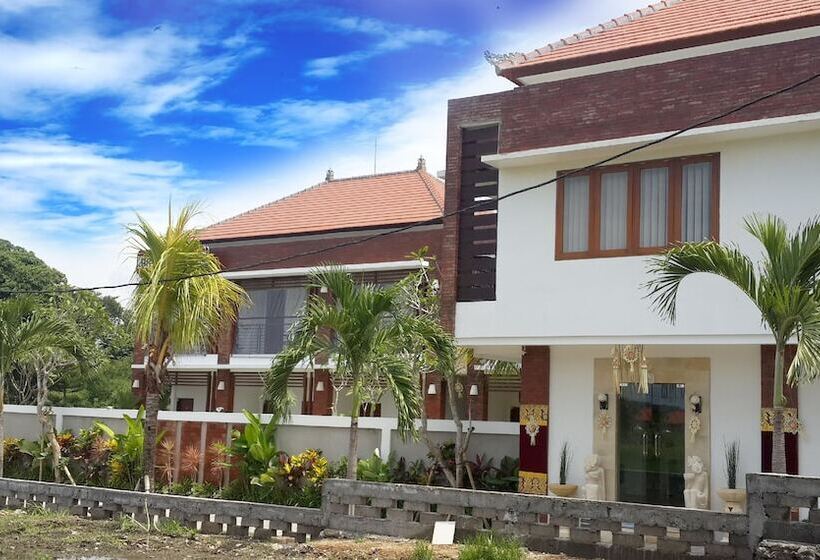 هتل Kubu Bali Suite Seminyak