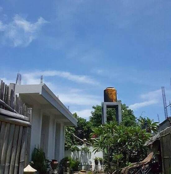 هتل Villa Kayla