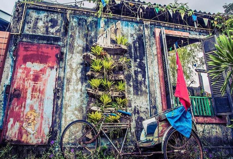 پانسیون Artist S Place Trat