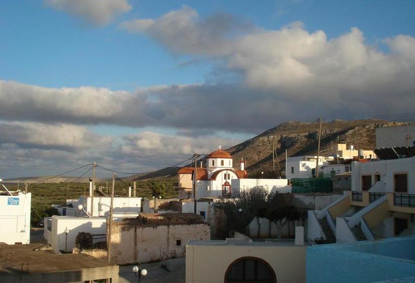 פנסיון Philoxenia Rooms